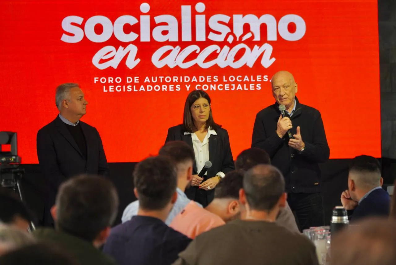 photo_4909439621725793489_y